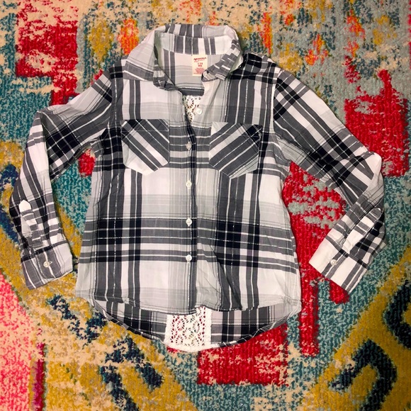 Arizona Jean Company Other - plaid button down shirt